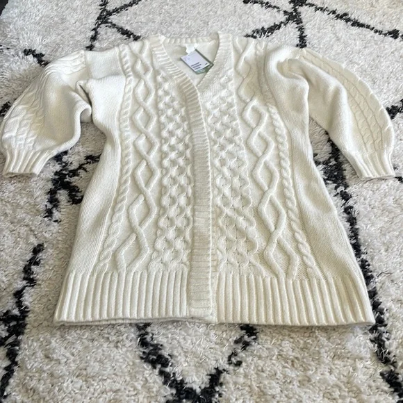 NWT H&M cable knit sweater dress - Picture 1 of 6
